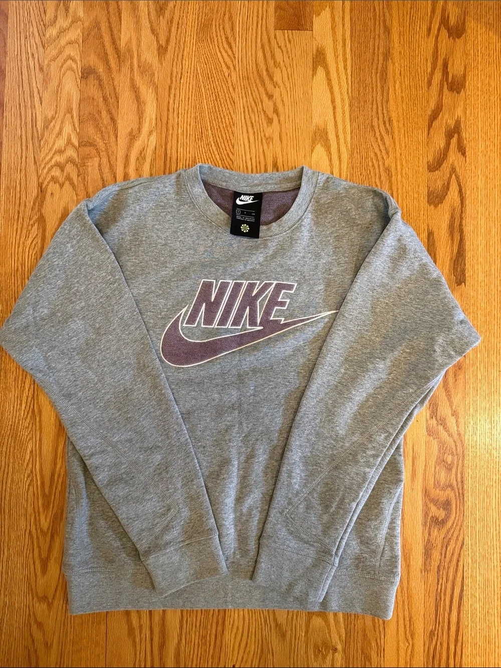 Nike Move to Zero Gray Crewneck Sweatshirt with Lilac Chenille Logo